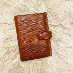 Authentic Louis Vuitton Epi Agenda